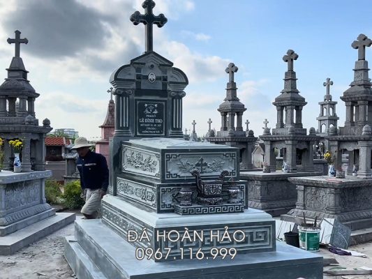 Mẫu mộ đá công giáo đẹp tại Ninh Bình