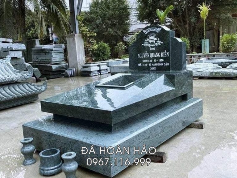 Báo giá Mẫu Mộ đá xanh rêu tại Làng nghề đá Ninh Bình hiện nay