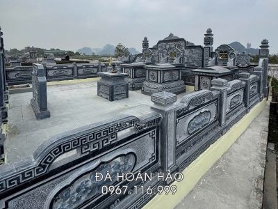 Lang-Mo-gia-dinh-thiet-ke-bai-ban-an-tuong.jpg