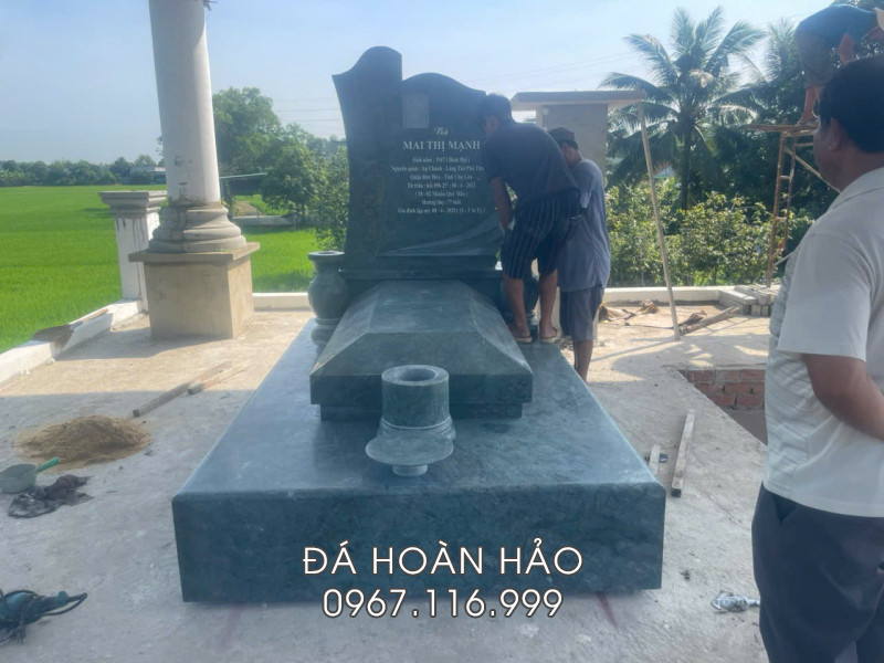 Mẫu Mồ đá cho Nhà Mồ tại Cà Mau