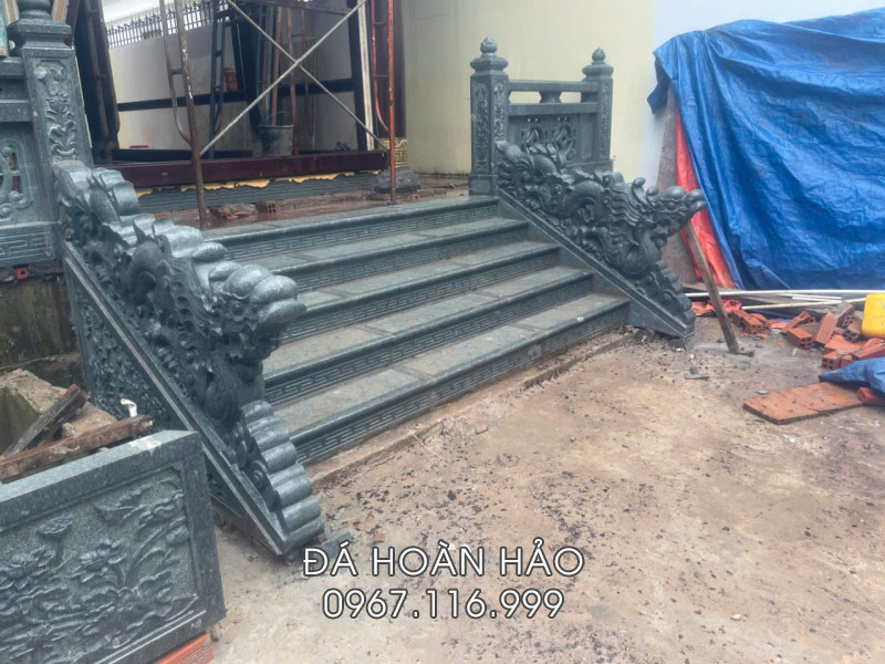 Mẫu Rồng đá Bậc đá Nhà thờ họ nguyên khối