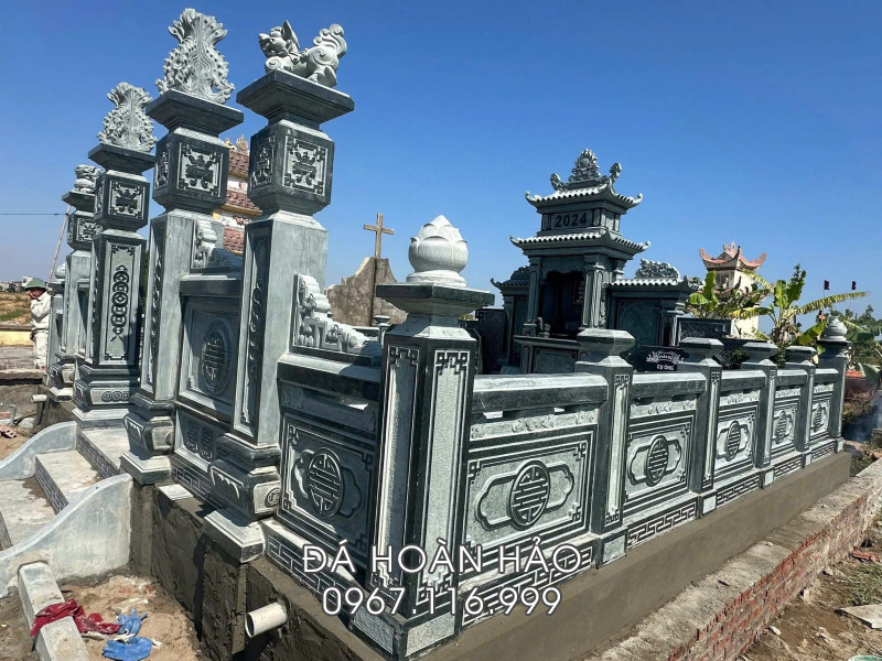 Xu Hướng Thiết Kế Khu Lăng Mộ Bố Mẹ Hiện Đại Cho Diện Tích Nhỏ Năm 2026 29 Lăng Mộ Đá Bố Mẹ – Công Trình Tâm Linh Trường Tồn Với Thời Gian